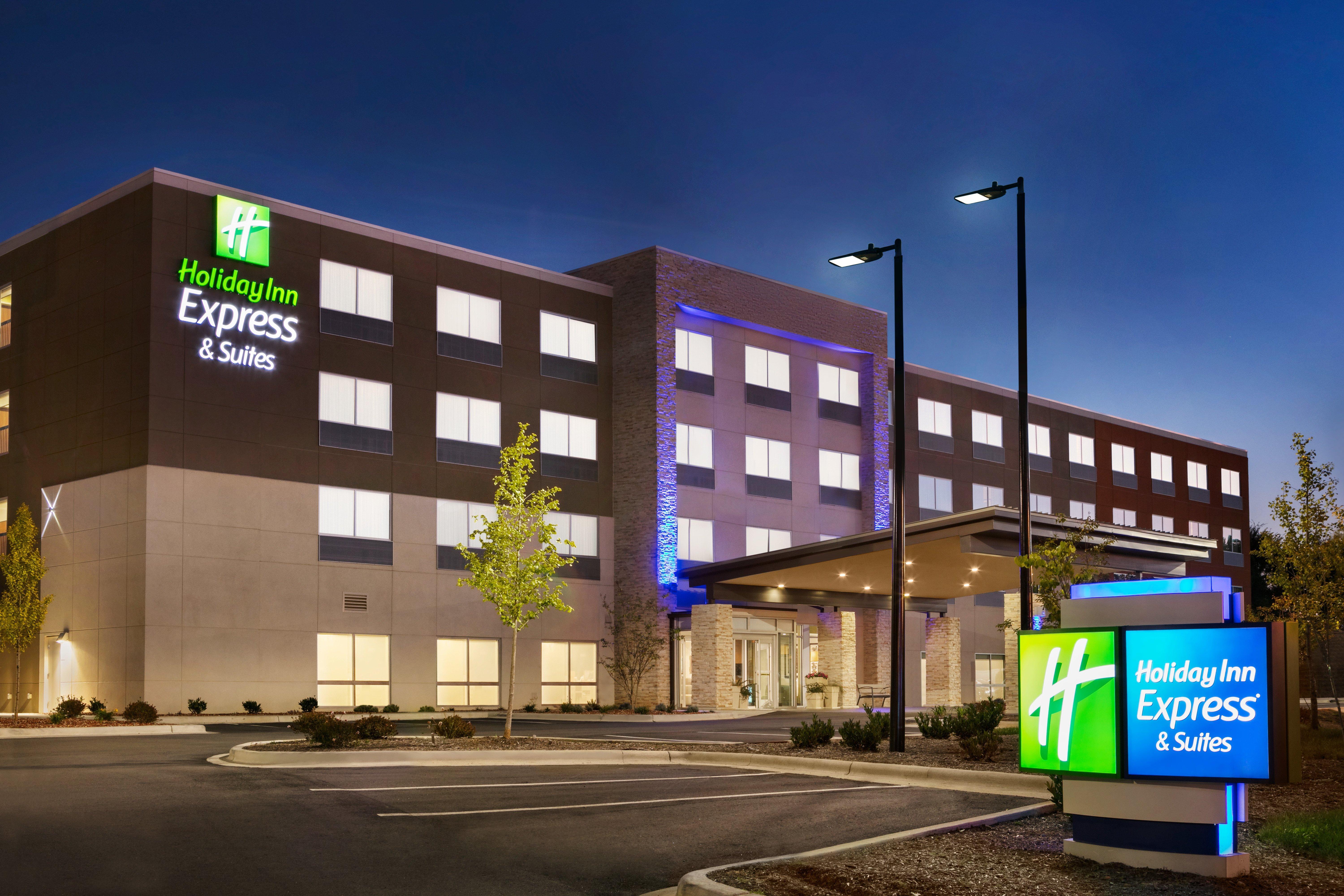 Holiday Inn Express & Suites Salisbury By Ihg Екстер'єр фото