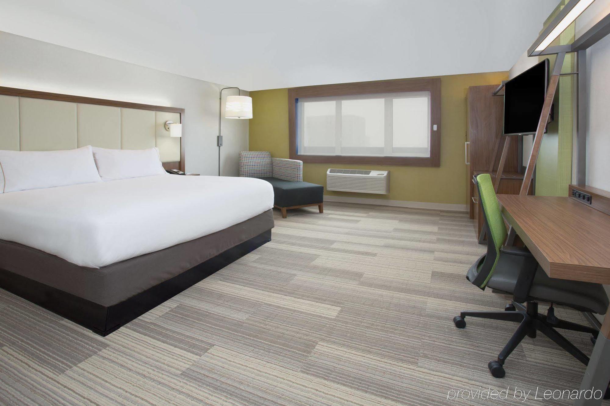 Holiday Inn Express & Suites Salisbury By Ihg Екстер'єр фото